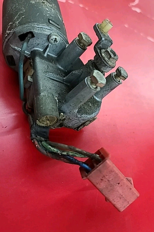 EXCELLENT USED ORIGINAL GENUINE PORSCHE 924S 944 POWER REAR HATCH RELEASE MOTOR