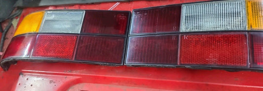 83-91 Porsche 944 Tail Lamp Taillight Light Turn Signal Assembly Left & Right