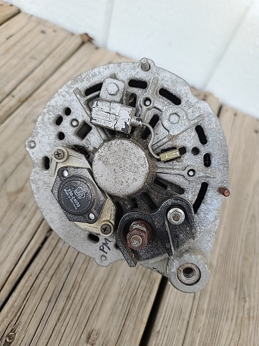 85-88 Porsche 944 Alternator Generator Bosch 0120468001003 OEM 86 87 88