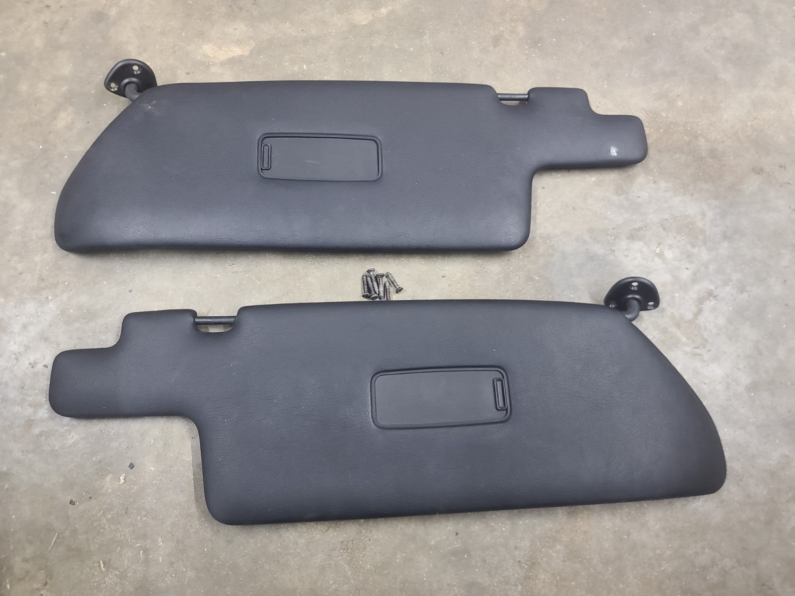 1983-1989 Porsche 944 OEM ORIGINAL Black Sun Visor Pair - Very Nice!