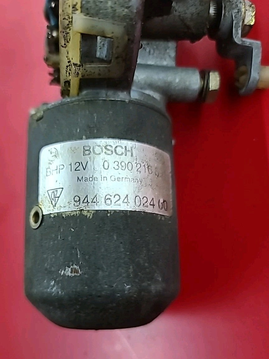 EXCELLENT USED ORIGINAL GENUINE PORSCHE 924S 944 POWER REAR HATCH RELEASE  MOTOR
