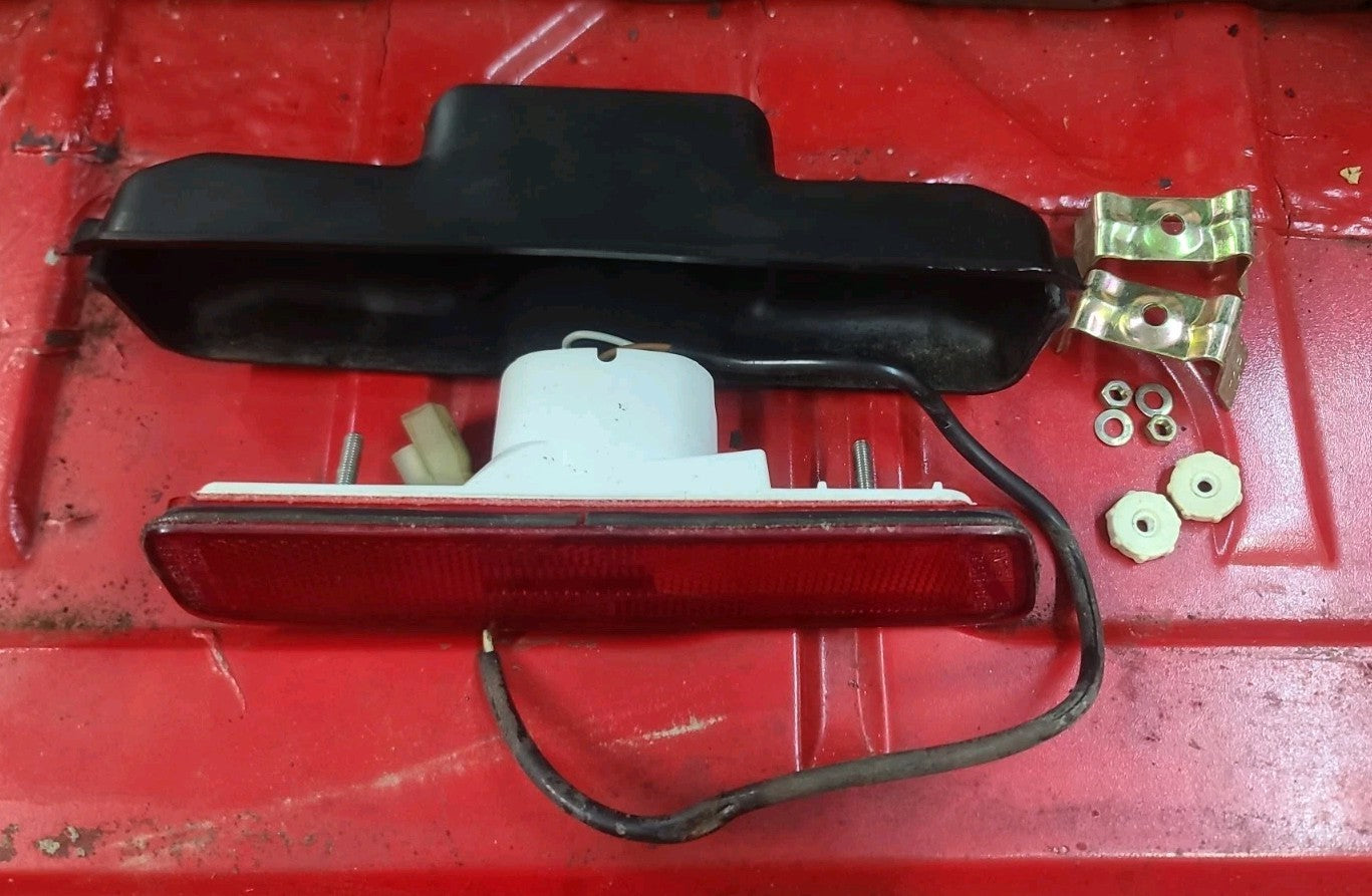 83-91 Porsche 944 Rear Left Bumper Parking Marker Turn Signal Light Lamp OEM