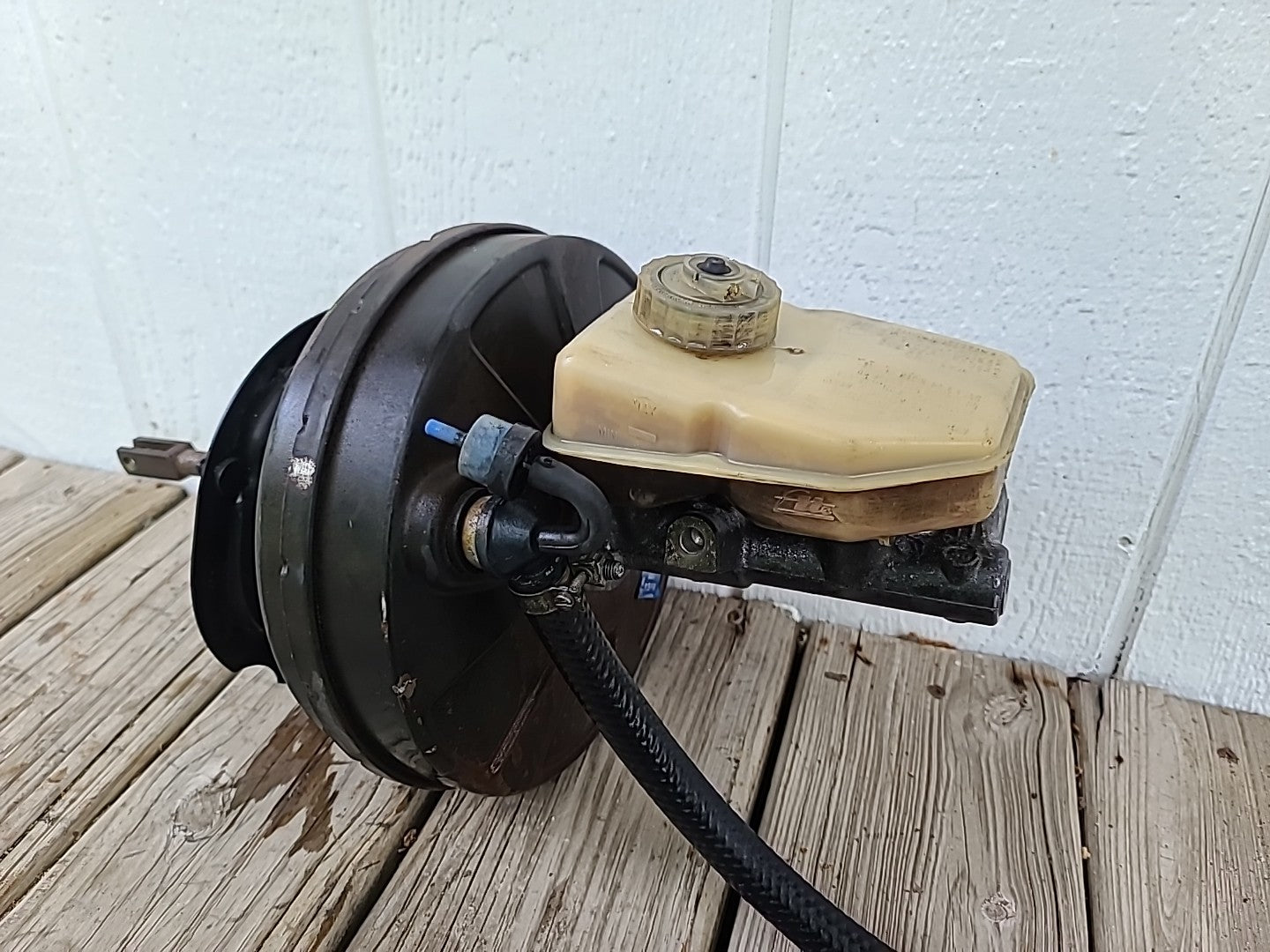 Porsche 944 Turbo 951 Brake Booster & Master Cylinder 94435502503